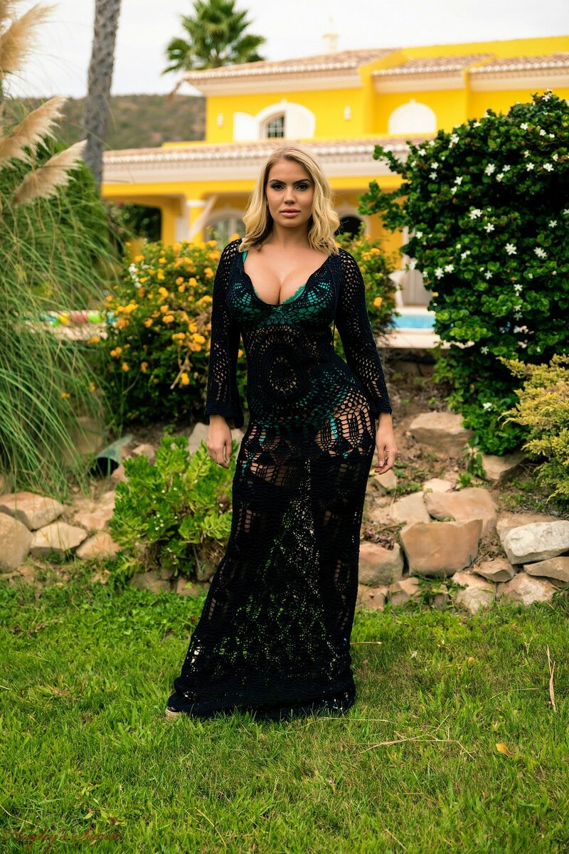 Сабина, 18